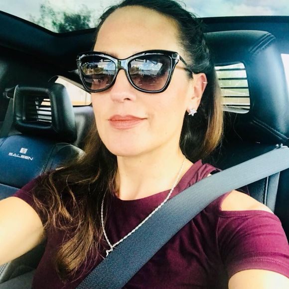 Meet your Posher, Estrella - Picture 1 of 1